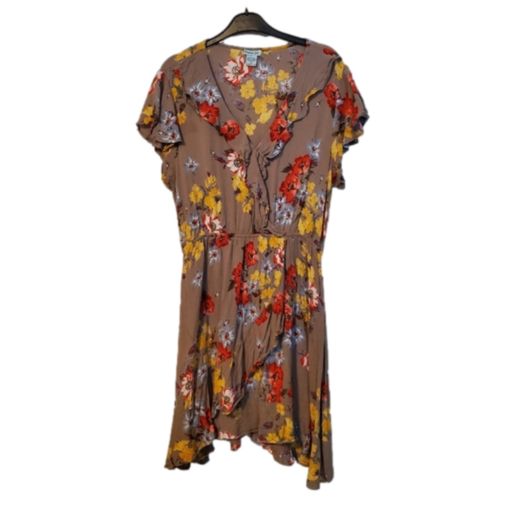 Nostalgia 90s vintage rayon tan/grey floral dress Large wrap style